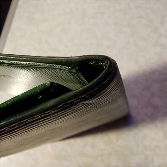 Vintage Green Epi Leather Louis Vuitton Wallet - Picture 9 of 15